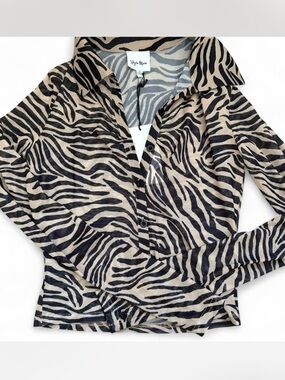 Zebra Mesh Button Up